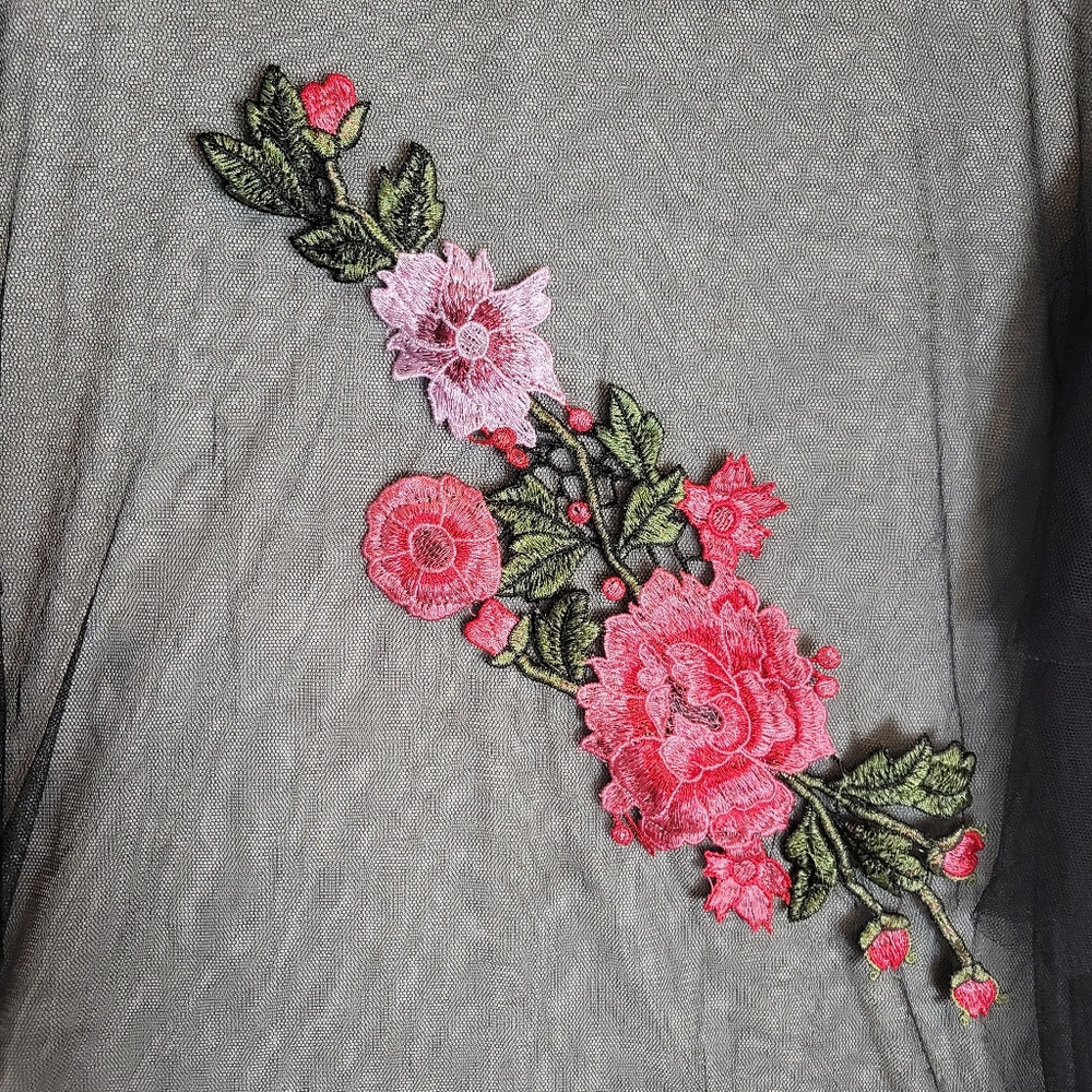 Vintage Black Whimsigoth Sheer Mesh Floral Applique Shirt 3X Tiered Sleeves - Picture 5 of 12